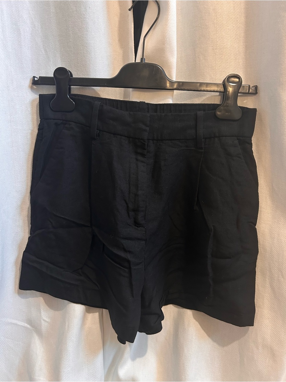 H&M Linen Blend Black Tailored Shorts